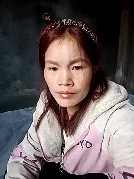 nangmo online show from 12-18-25, 08:52