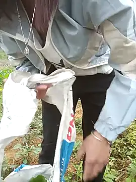 nangmo online show from 12-20-25, 02:58