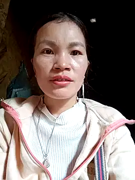 nangmo online show from 11-24-25, 04:23