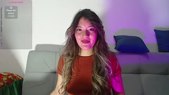 hanna  jones7 online show from 12-23-25, 12:11