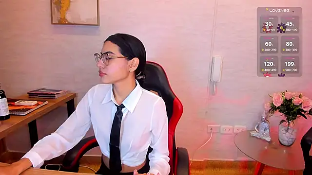 VanessaBoch online show from 05-17-26, 07:47