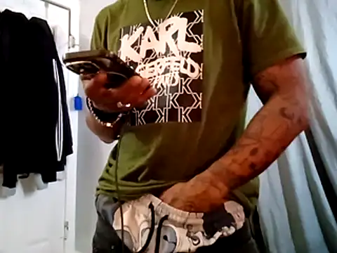 MTheRealrDLlongCrippler online show from 01-14-26, 02:53