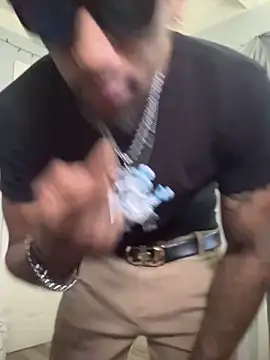 MTheRealrDLlongCrippler online show from 12-20-25, 07:28