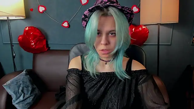 LiraBelle online show from 02-19-26, 03:14