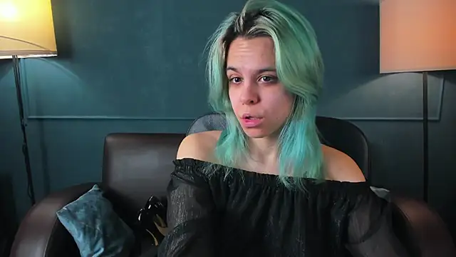 LiraBelle online show from 02-27-26, 03:07