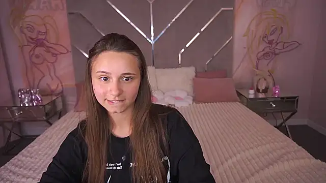 Snapshot of TinyNatalie chatting on 07-16-26, 03:42 TinyNatalie online show from 07-16-26, 03:42