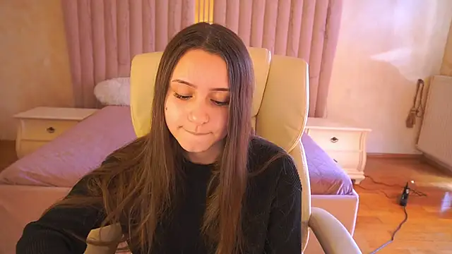 TinyNatalie online show from 03-05-26, 07:49