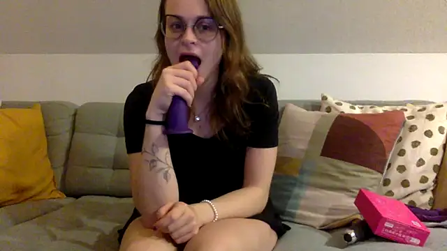 Snapshot of norafack33 chatting on 01-31-26, 07:34 norafack33 online show from 01-31-26, 07:34