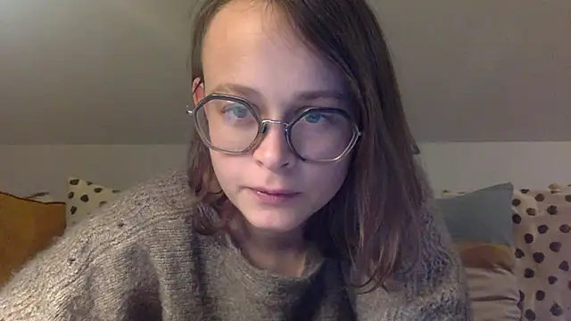 Snapshot of norafack33 chatting on 02-18-26, 05:53 norafack33 online show from 02-18-26, 05:53