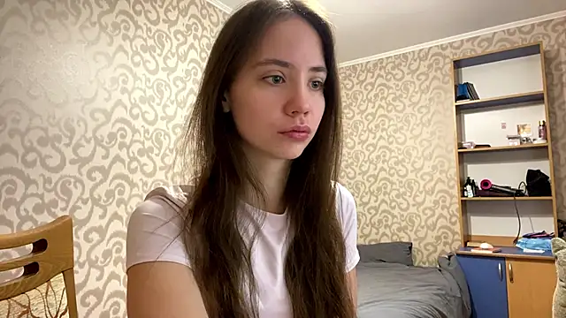 ChandaApplin online show from 12-19-25, 11:12