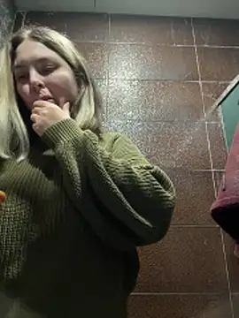 Snapshot of KateBurlesk chatting on 02-26-26, 08:14 KateBurlesk online show from 02-26-26, 08:14