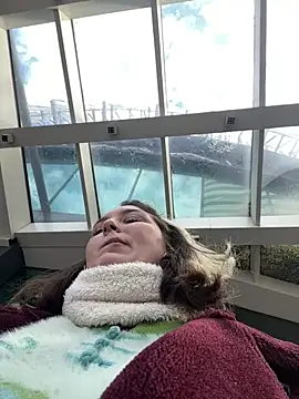 Snapshot of KateBurlesk chatting on 02-12-26, 08:03 KateBurlesk online show from 02-12-26, 08:03