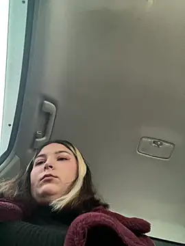 Snapshot of KateBurlesk chatting on 02-10-26, 08:02 KateBurlesk online show from 02-10-26, 08:02