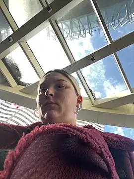 Snapshot of KateBurlesk chatting on 02-07-26, 08:11 KateBurlesk online show from 02-07-26, 08:11