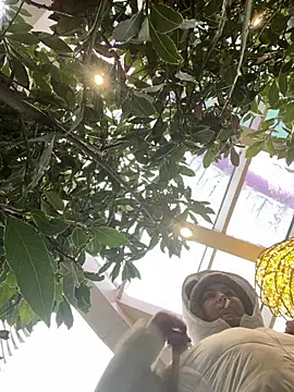 Snapshot of KateBurlesk chatting on 01-16-26, 09:13 KateBurlesk online show from 01-16-26, 09:13