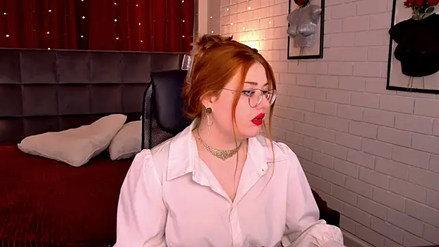 StaceyJensen online show from 03-28-26, 01:23