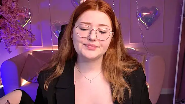 StaceyJensen online show from 02-13-26, 09:42