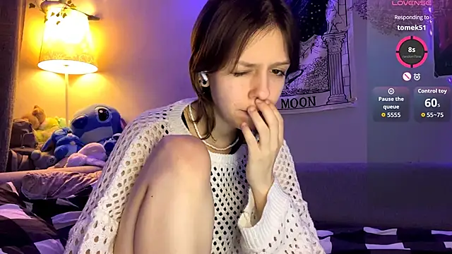 FairyLuna online show from 11-28-25, 11:05