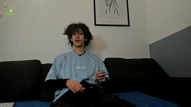 Dilan Wolfe online show from 11-30-25, 05:14