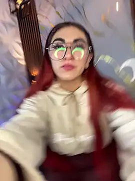 Snapshot of Venus_Bms_ chatting on 12-18-25, 11:36 Venus Bms online show from 12-18-25, 11:36