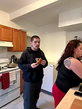 sexicolombiana  online show from 12-04-25, 08:30