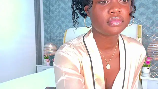 ThianaGarcia online show from 01-13-26, 02:10