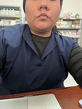 aricub online show from 11-29-25, 03:45