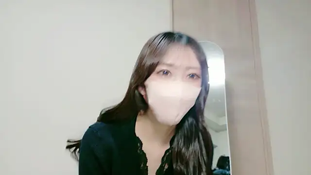 alicechan v online show from 04-21-26, 11:28