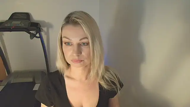 Sweet Eira online show from 02-13-26, 05:35