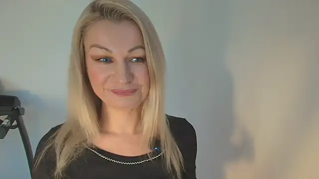 Sweet Eira online show from 01-11-26, 02:46