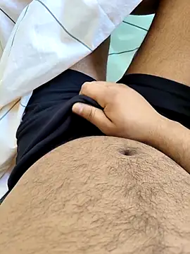 Snapshot of desi_alpha_boy chatting on 12-02-25, 04:58 desi alpha boy online show from 12-02-25, 04:58