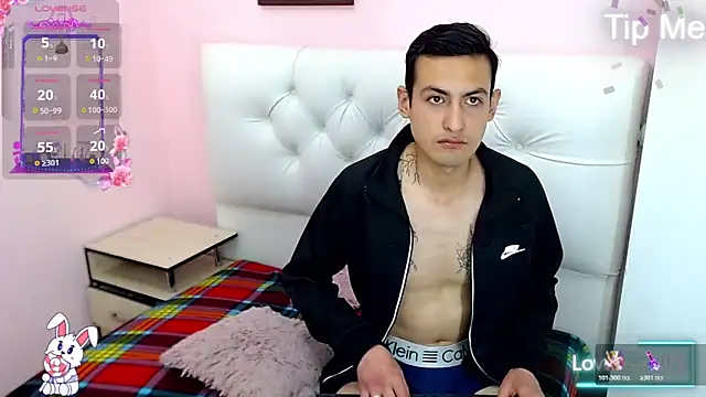 xxxstrongerboyxxx online show from 11-25-25, 08:09