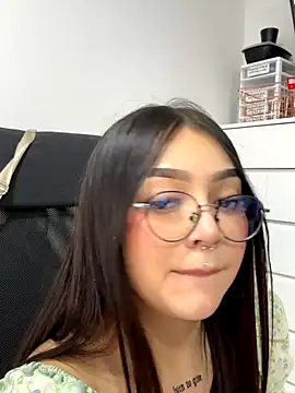 its isis online show from 11-22-25, 09:46