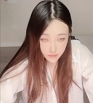 clara-cc online show from 02-05-26, 01:40