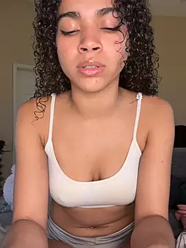 Kiki hammyy online show from 06-06-26, 06:57