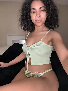 Kiki hammyy online show from 02-19-26, 02:52