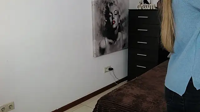 Brandy Gem online show from 03-09-26, 07:56