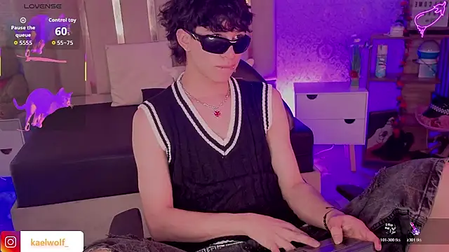 kaelwolf tay online show from 03-06-26, 07:20