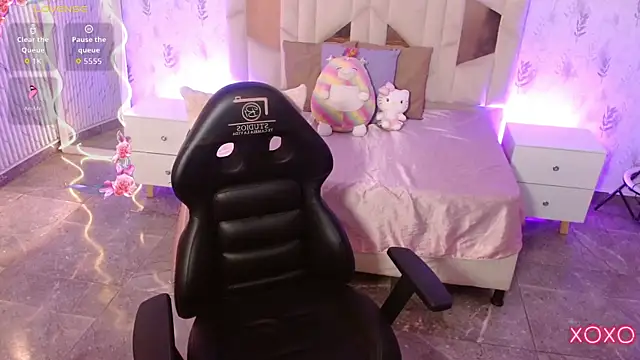 kaelwolf tay online show from 12-21-25, 11:34