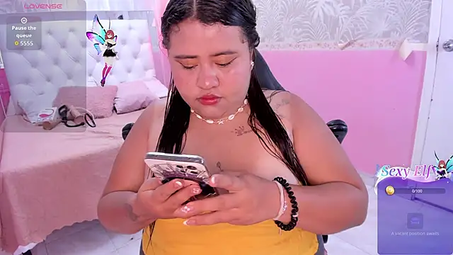 Danna Keys online show from 04-15-26, 06:01