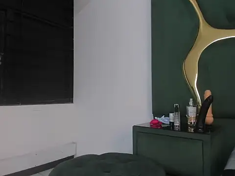 RoxanneBloom online show from 03-22-26, 02:37