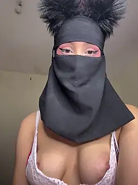 Snapshot of arabayla chatting on 06-06-26, 04:12 arabayla online show from 06-06-26, 04:12