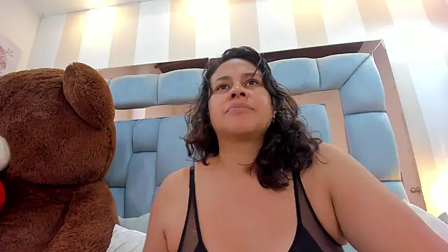 Snapshot of lissaharris chatting on 02-13-26, 03:50 lissaharris online show from 02-13-26, 03:50