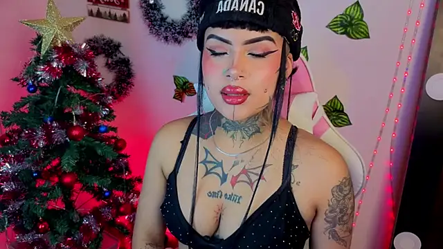 Ink Nikki online show from 12-23-25, 02:00