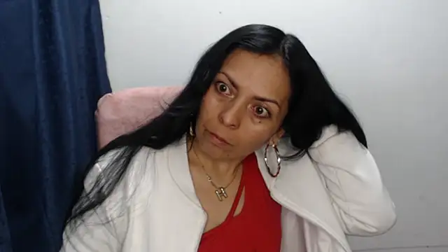 Paolahotty online show from 02-18-26, 12:08