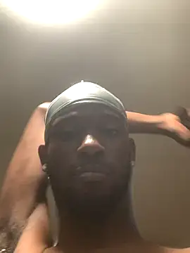 Snapshot of ace_mula chatting on 11-23-25, 02:32 ace mula online show from 11-23-25, 02:32