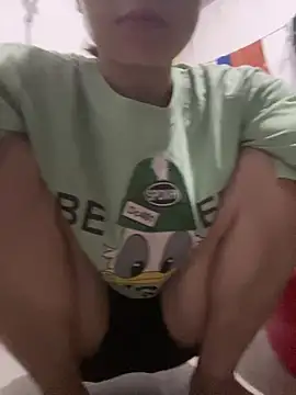 meganmeo online show from 05-18-26, 04:23