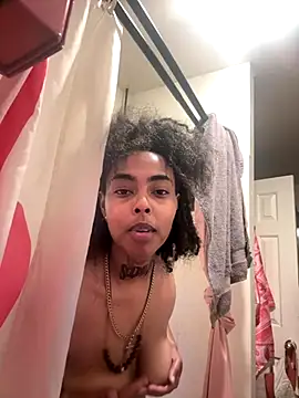 Snapshot of seductivefreak7 chatting on 12-02-25, 06:15 seductivefreak7 online show from 12-02-25, 06:15