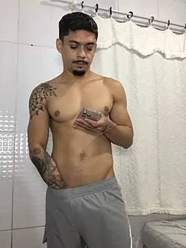 Snapshot of dot_21cm_ chatting on 06-10-26, 08:43 dot 21cm online show from 06-10-26, 08:43