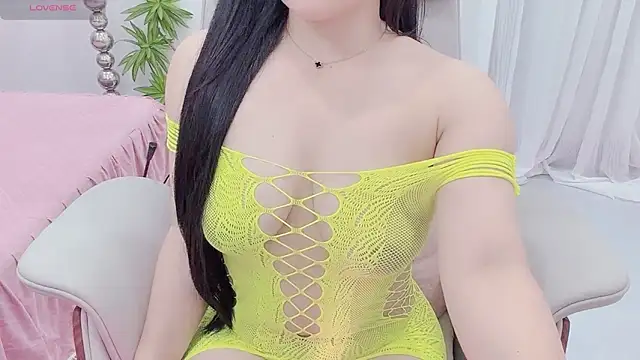 ArielMai online show from 01-15-26, 04:27